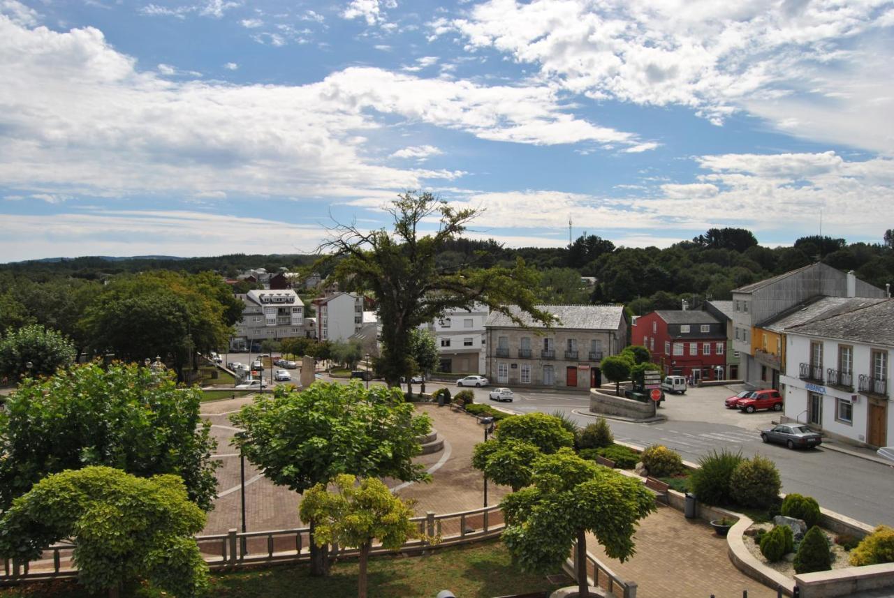 Hotel Casa Da Galbana Friol ภายนอก รูปภาพ