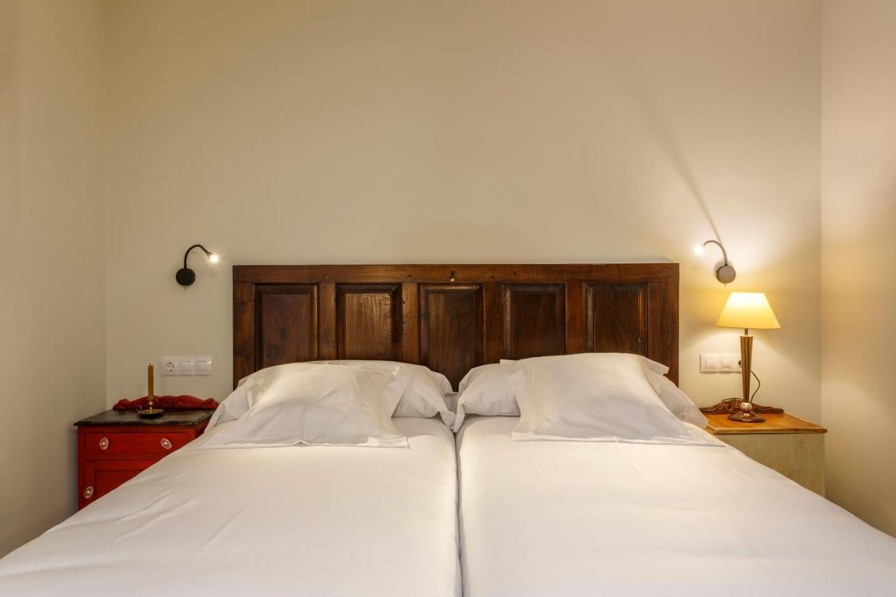 Hotel Casa Da Galbana Friol ห้อง รูปภาพ